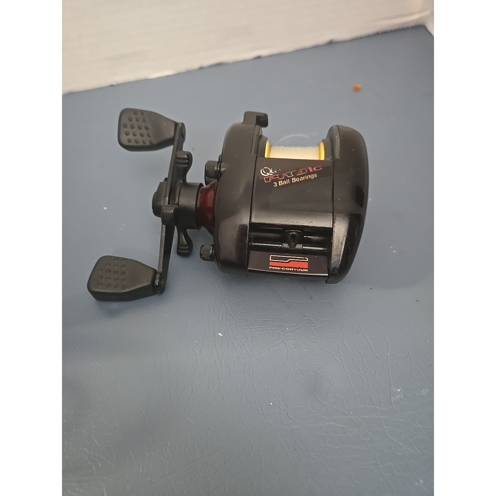 Quantum Pro Contour Baitcast Reel fishing reel